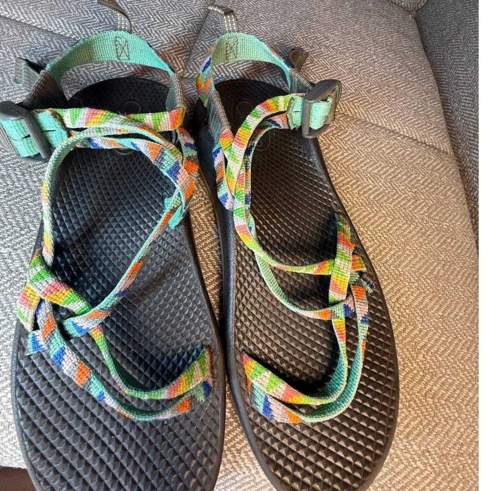 Chaco Z1 Ecotread Kids Size 4 Multicolor Geometric Strappy Hiking Sandals